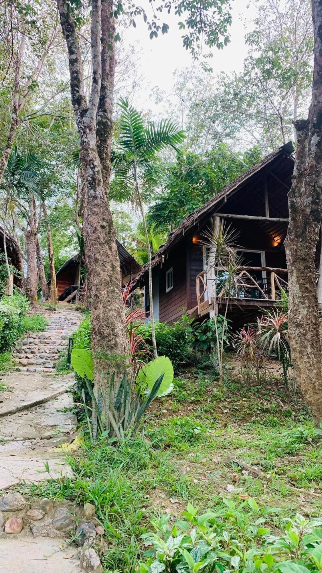 Готель Koh Mook Mountain View Екстер'єр фото