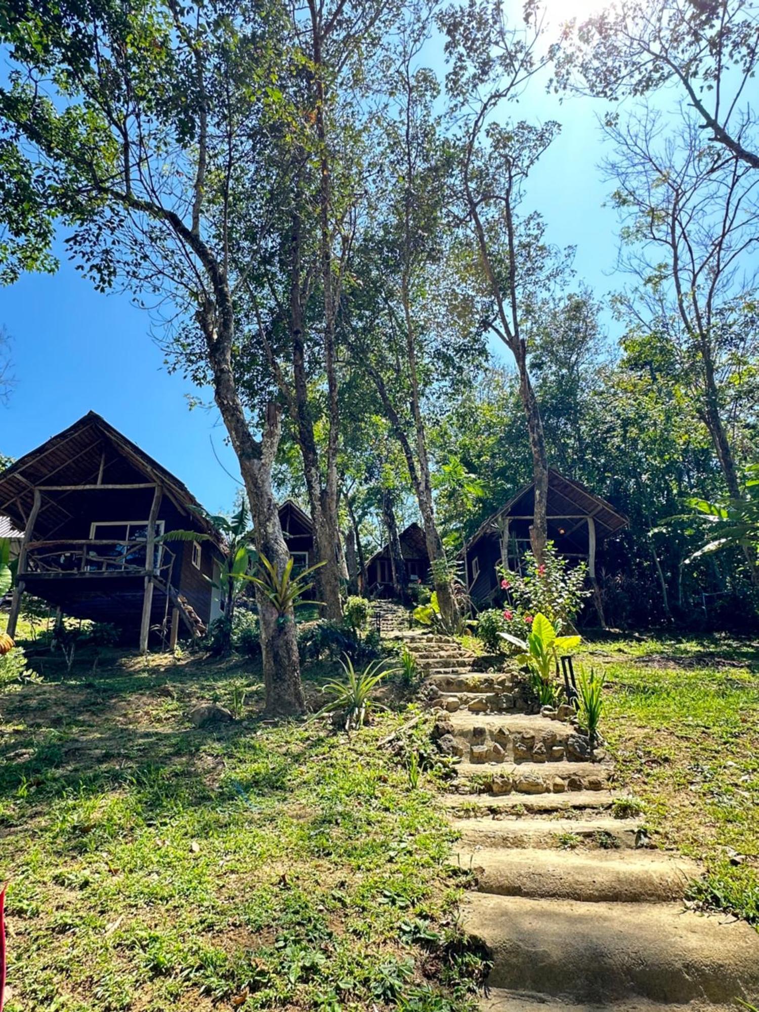 Готель Koh Mook Mountain View Екстер'єр фото
